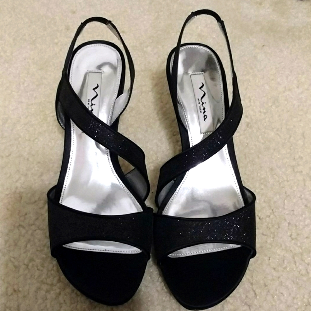 Women's gown shoes